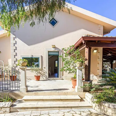 Villa Angelica By *